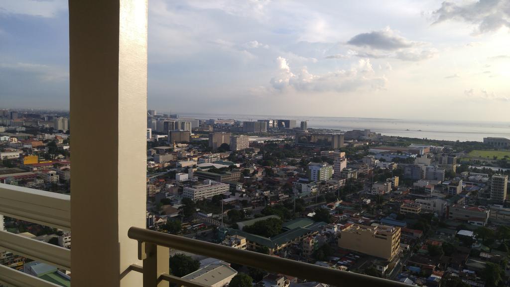 La Verti Residences Sunset View Manilla Buitenkant foto